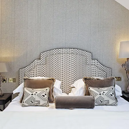 Hotel Relais Christine 5*